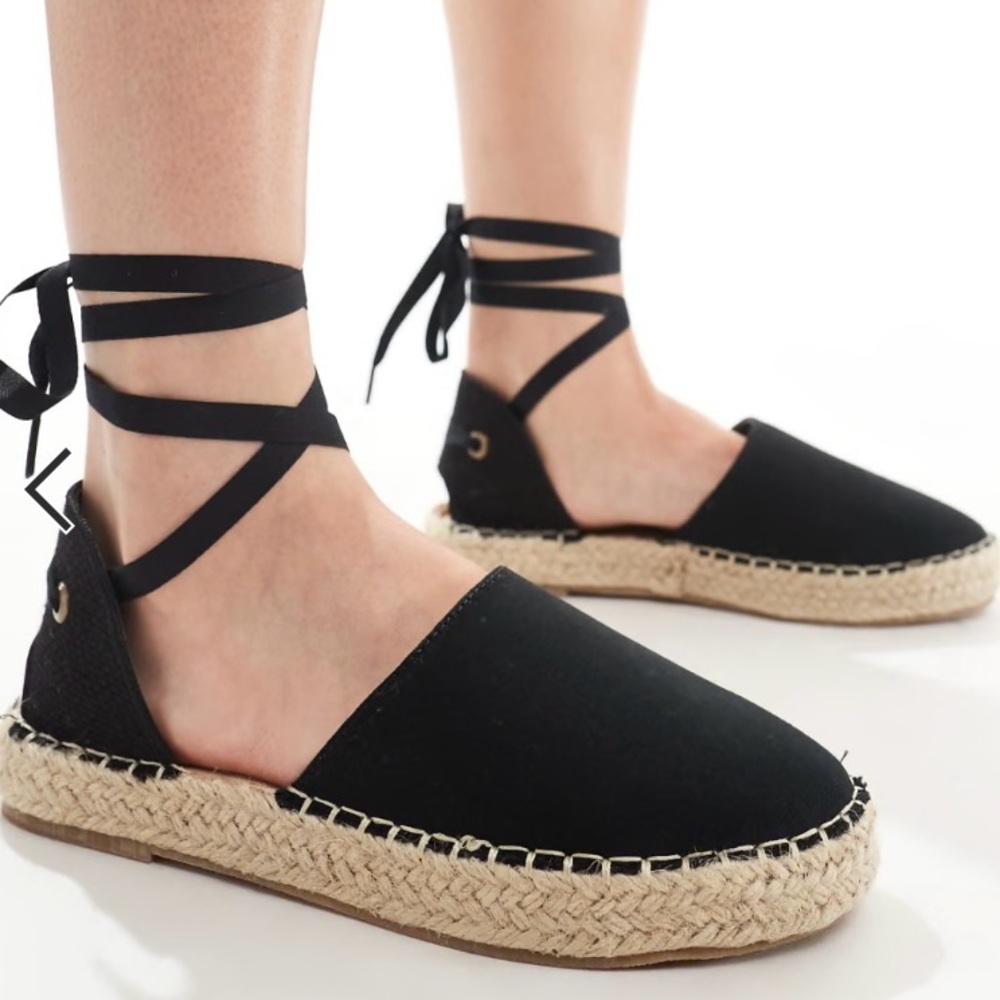 Women’s black espadrille